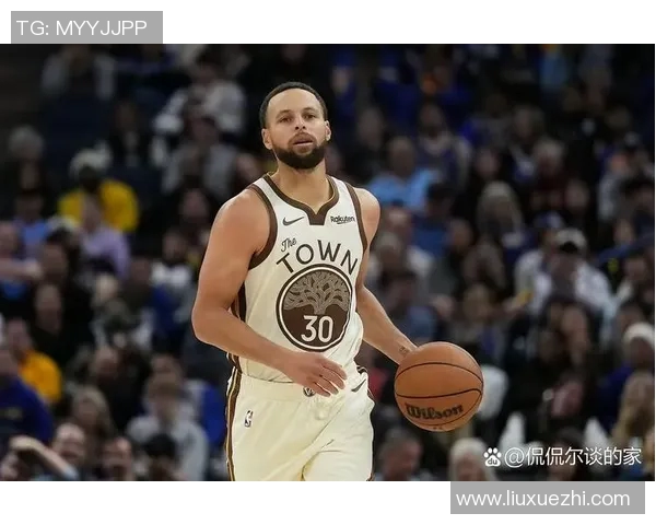 库里三分球总数突破四千大关历史第一人再创辉煌成就