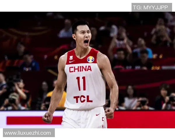 从青涩少年到篮球巨星的辉煌生涯与传奇故事